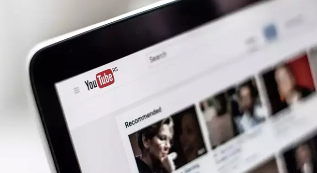 YouTube Music brings mood filters to the web