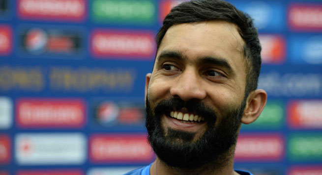 दिनेश कार्तिक