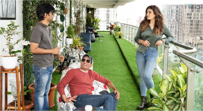 Akshaye Khanna, Raveena team up for web series 'Legacy'