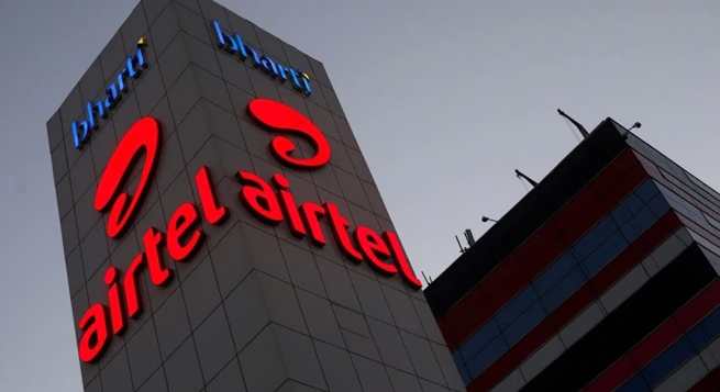 Bharti Airtel beats quarterly profit estimates on tariff hike