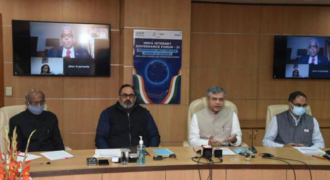 Internet must be free from influences of govt. & big biz: junior IT Minister