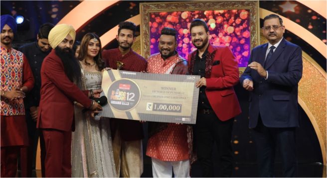 Gurmeet Singh wins PTC ‘Voice of Punjab-S12’