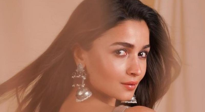 Alia Bhatt to make Hollywood debut with Gal Gadot