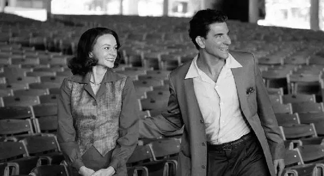 Netflix releases stills from composer Leonard Bernstein biopic