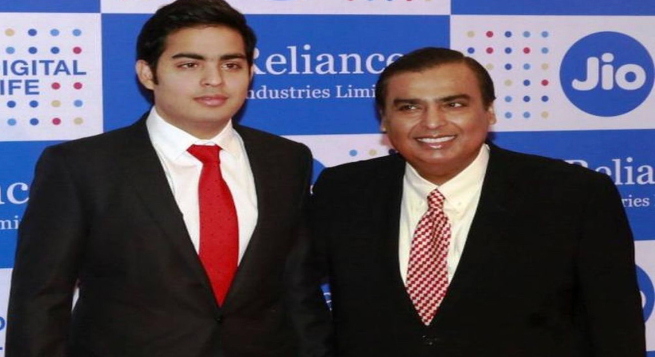 Mukesh Ambani hands over Jio Infocomm reins to son Akash