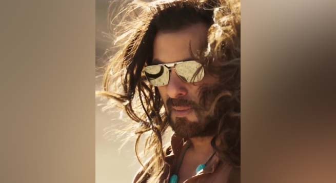 Salman Khan announces next film