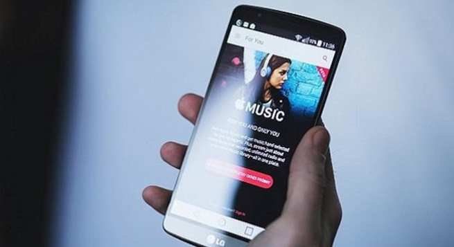 Apple Music hits 100 mn songs, driven by human curation