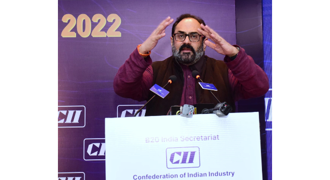 Govt. oversight body for SM services soon: IT Minister