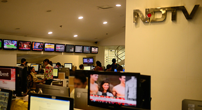 NDTV reports 51% drop in Q2 profits on adspend cuts