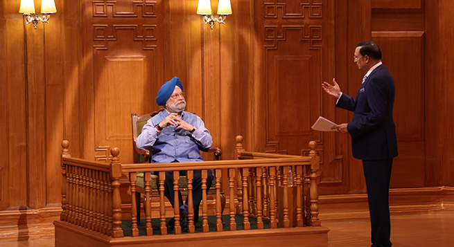 On ‘Aap Ki Adalat’ Minister Puri says PoK will soon be part of India