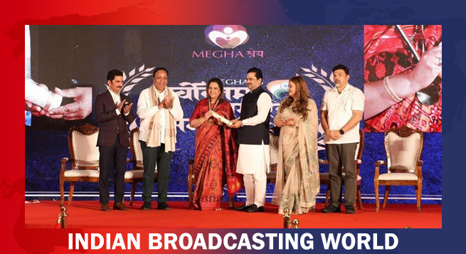 Navika Kumar receives Sarvottam Nagrik Sanman for journalism