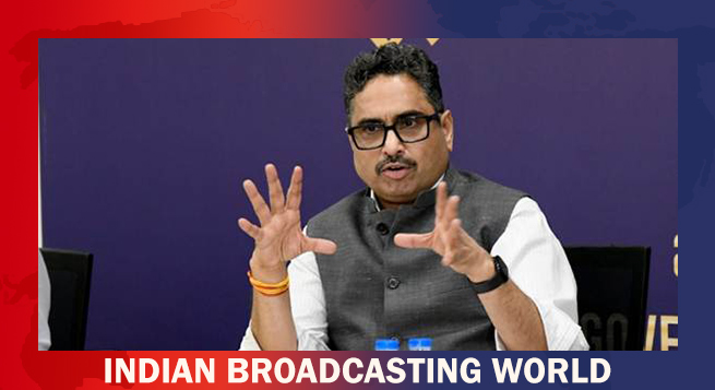 Govt. initiates dialogue on live ent. economy; focussing on job creation